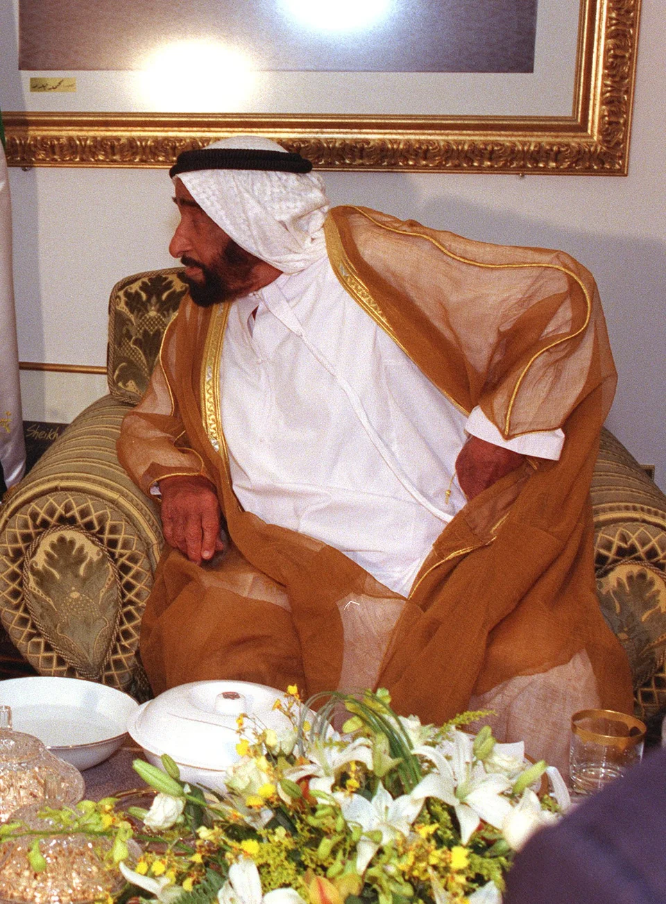 Archival portrait of Sheikh Zayed bin Sultan Al Nahyan in traditional Emirati dress, 1998